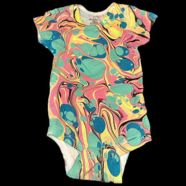 Onesie 0-3 months(UV REACTIVE)